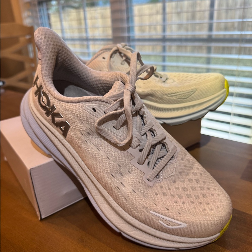 Hoka Clifton 9 Nimbus Cloud